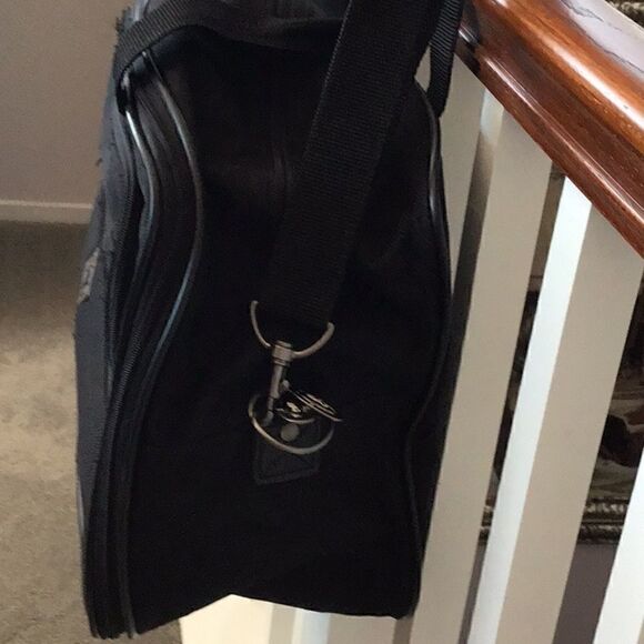 EUC Atlantic Travel Bag  - Picture 6 of 6